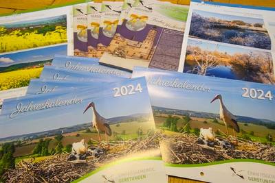 Kalender 2024 © Karen Hartung kalenderwerbungwz edited