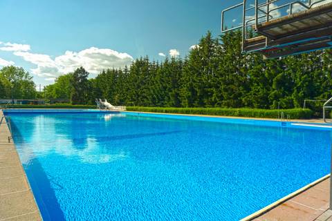 Schwimmbad Gerstungen am 30. Mai 2023 ©K. Hartung freibadöffnung1.juni