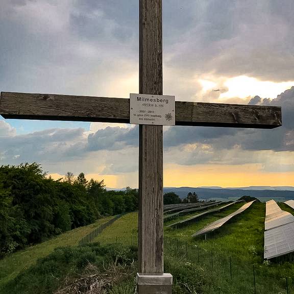 Milmesberg © Lisa Milmesberg Gipfelkreuz