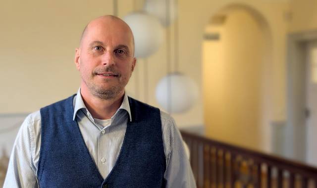 pxl 20251127 140406111.portrait2